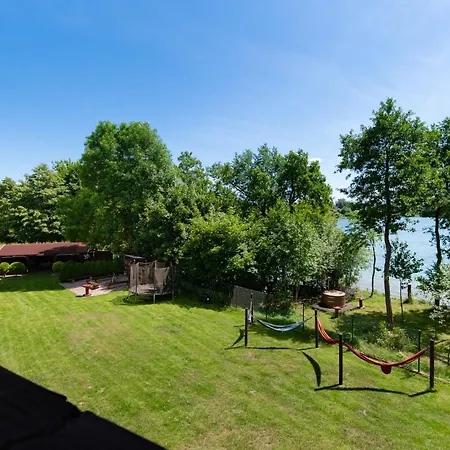 アパート Letniskowy Patricia Sulęczyno