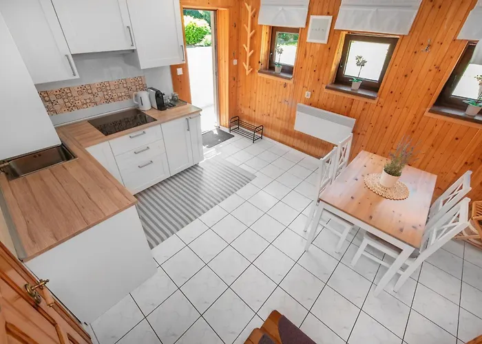 Letniskowy Patricia Apartament Sulęczyno